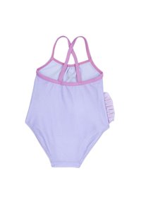 Costume da bagno intero viola con sottili spalline rosa, caratterizzato da un accento arricciato sul lato. Tessuto liscio, forma aderente, senza chiusure.