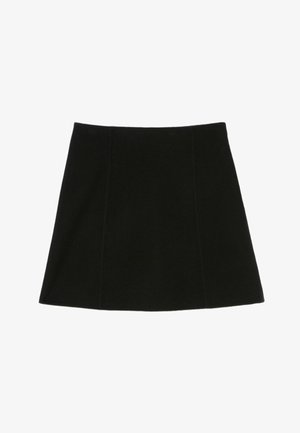 Jupe noire en forme de A, réalisée en tissu doux, présentant une texture lisse, une longueur modérée et deux coutures avant pour un détail de design supplémentaire.