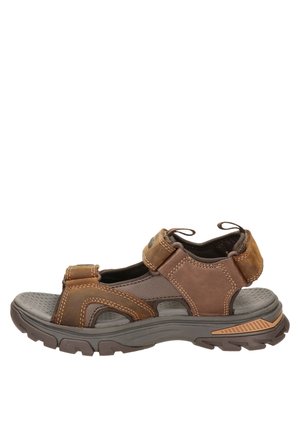 Sandales d'extérieur marron avec une combinaison de cuir et de mesh. Comprend des sangles ajustables, une semelle extérieure texturée et un design robuste.