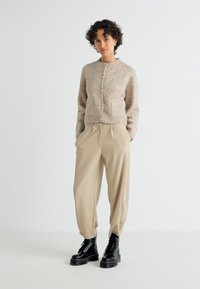 Vero Moda VMCONTIGO ONECK - Kofta - silver mink