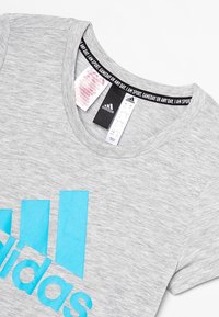 adidas Performance Camiseta estampada - mottled grey