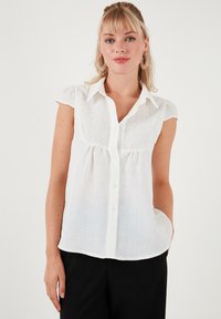 REGULAR FIT - Košilová halenka  - ecru