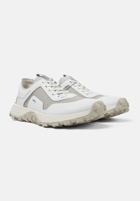 Camper DRIFT TRAIL - Sneakers basse - weiß grau