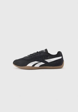 ULTRA LO - Športni copati - black/white/gum