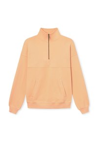Perzikkleurige sweatshirt met een hoge kraag, halve rits aan de voorkant, lange mouwen en twee zakken aan de voorkant. Gladde textuur, casual ontwerp.