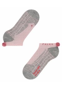 Hellrosa und graue Socken mit gestreiftem Muster, runder Zehenpartie und einem kleinen rosa Pompon-Akzent. Markenname in Rot an der Seite aufgedruckt.