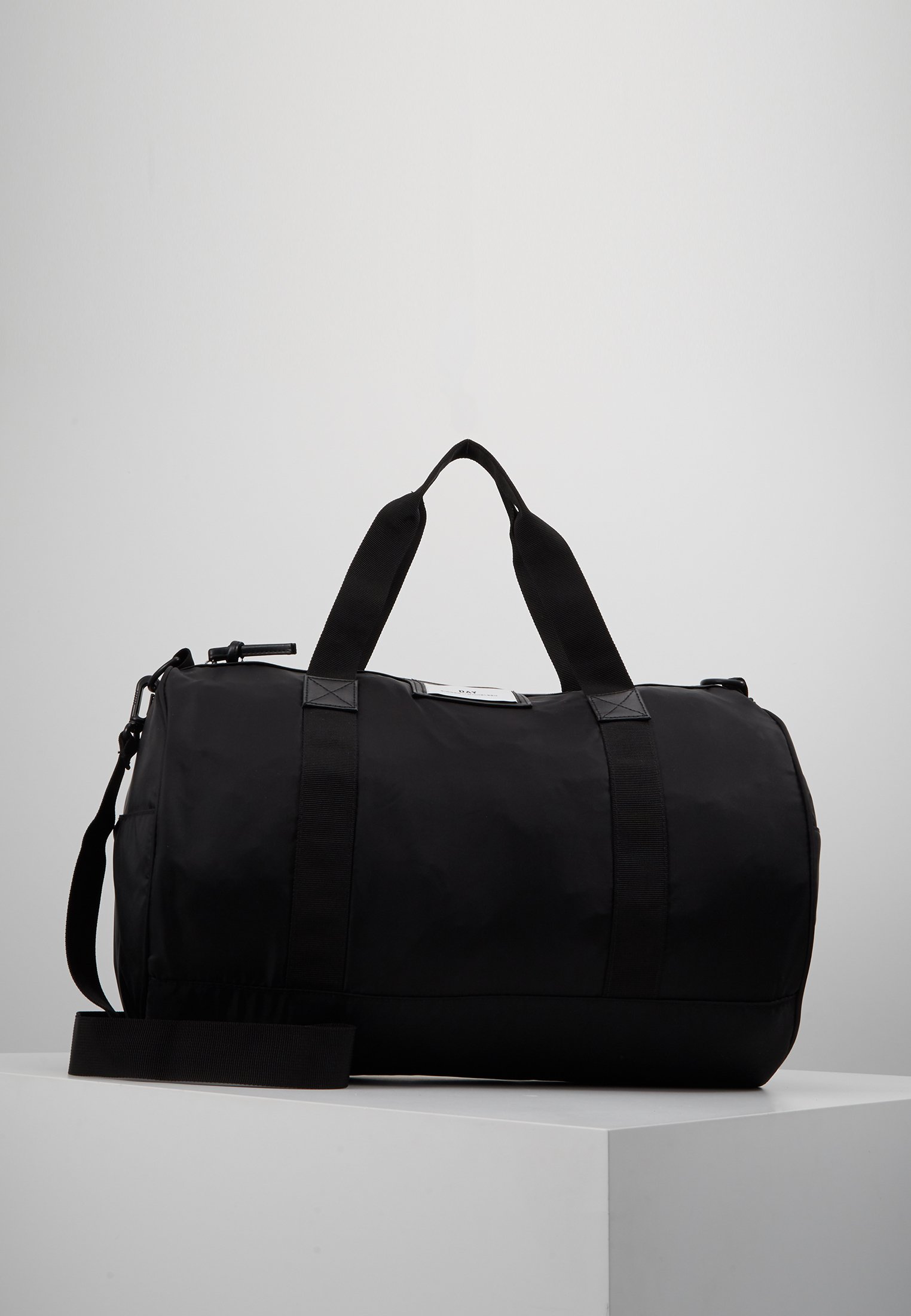 DAY Birger et Mikkelsen BAGS Treningsbag black Zalando.no DAY ET GWENETH WEEKEND Weekendveske black Zalando.no