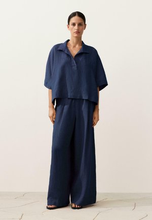 OYSHO, OVERSIZE , granatowy