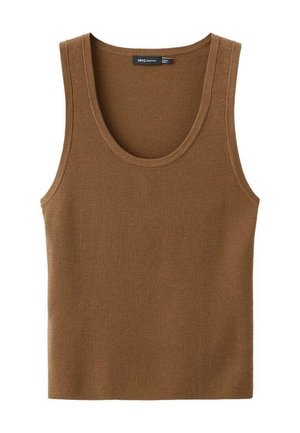 Brązowy bezrękawnik o ribbowanej fakturze. Okrągły dekolt, miękki materiał i czysty, prosty design bez dodatkowych ozdób.