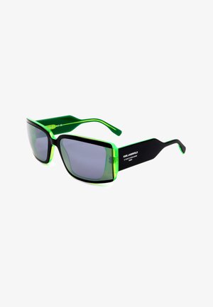 Occhiali da sole rettangolari neri e verde neon con lenti scure e logo Karl Lagerfeld sulla stanghetta laterale.