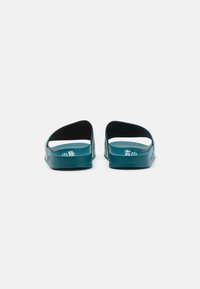 adidas Originals ADILETTE UNISEX - Bazénové šmýkačky - legacy teal/off-white/legacy teal