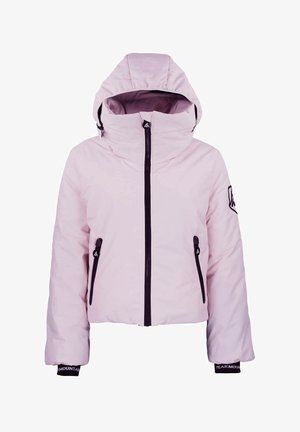 Lyserød puffjakke med hætte, der har en frontlynlås, sidelommer og sorte detaljer på ærmerne og lynlåsen.