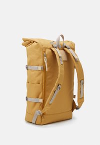 Sandqvist BERNT - Mochila - yellow