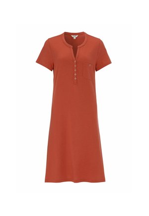 Kortærmet, rustfarvet afslappet kjole med rund halsudskæring, knaplukning og lille brystlomme på ens hvid baggrund.