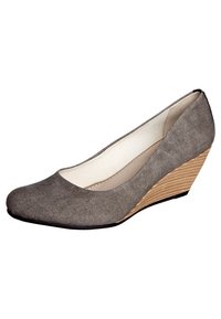 Grå tyg kilsko med rundad tå, texturerad ovandel och en kilklack med korkliknande mönster. Insidan är slät och krämfärgad.