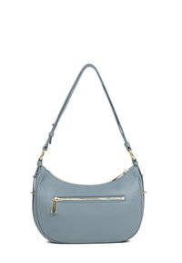 Borsa a spalla in pelle azzurro chiaro con un design curvato, tasca con zip dorata sul fronte e tracolla removibile.