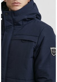 Thumbnail Image 4