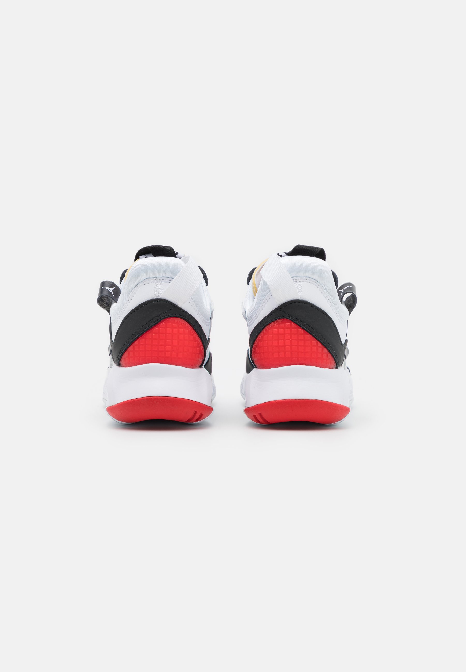 Jordan MA2 Blancas y Rojas Hombre CV8122-106 | Comprar Online en Capitán  Siroco Talla 35 Color WHITE