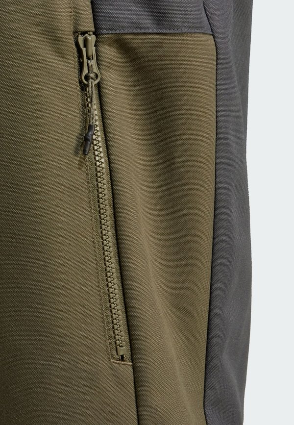 XPLORIC AERO - Sports shorts3