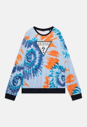 Sudadera tie-dye con espirales en azul, naranja y blanco, cuello y puños acanalados en negro, y logo triangular central con el nombre de la marca.