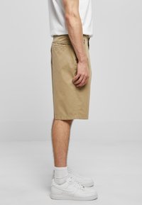 Urban Classics BIG  - Šorti - unionbeige