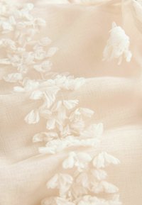 Next V-NECK TUFTY PUFF SLEEVE   - Bluse - cream