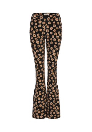 Uitlopende zwarte broek met een bloemenpatroon van roze en gele bloemen, gemaakt van zachte stof met een gladde textuur en een aansluitende tailleband.