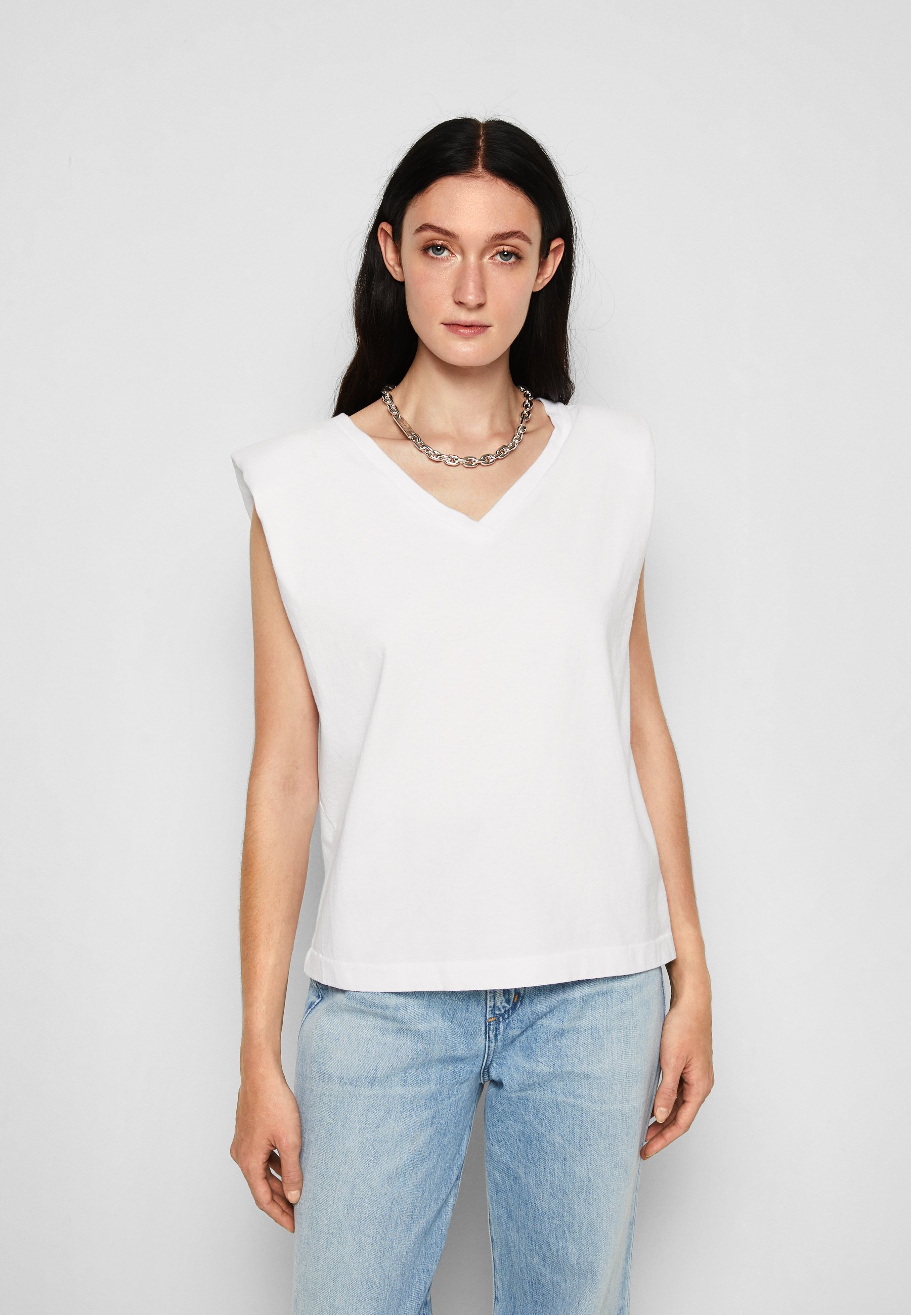 beyaz basic t shirt bayan