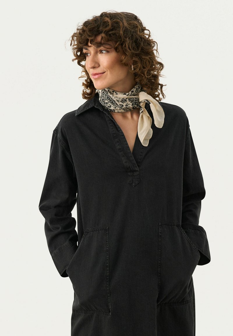 Part Two LOUI - Ruta - french oak paisley print