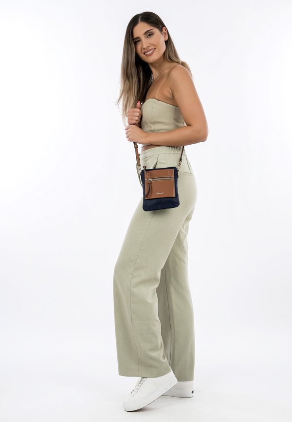 FABRIZIA - Umhängetasche