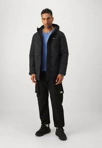 Jack Wolfskin GLACIER SHIELD - Vodotěsná bunda - black