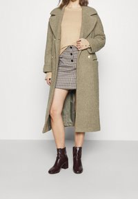 VILA Strickpullover - tan