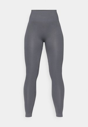 Leggings cinzas com riscas, de cintura alta, forma ajustada e tecido texturizado. Sem padrões visíveis ou detalhes em metal.