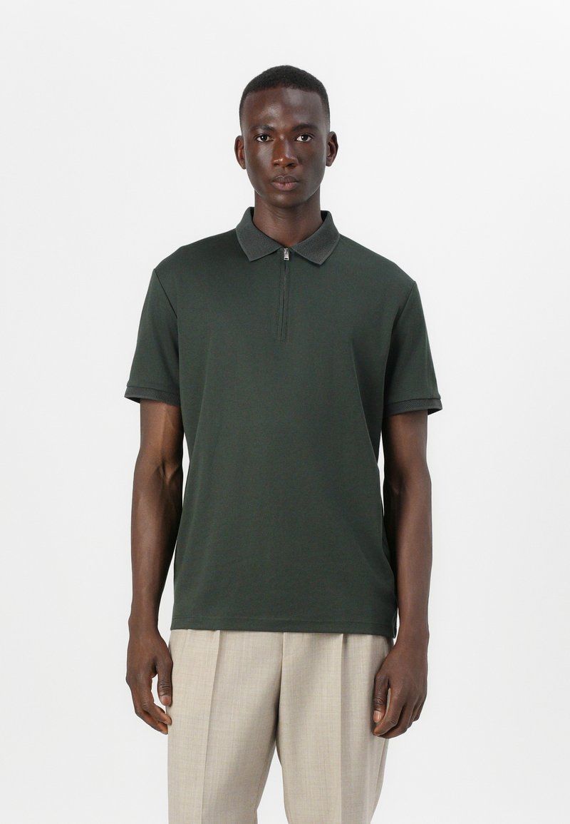 Selected Homme - SLHFAVE - Polo shirt - deep forest, Enlarge