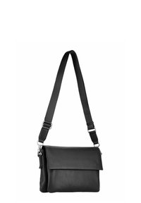 Sac bandoulière en cuir noir avec rabat, sangle réglable et ferrures argentées. Fini texturé, forme rectangulaire compacte.