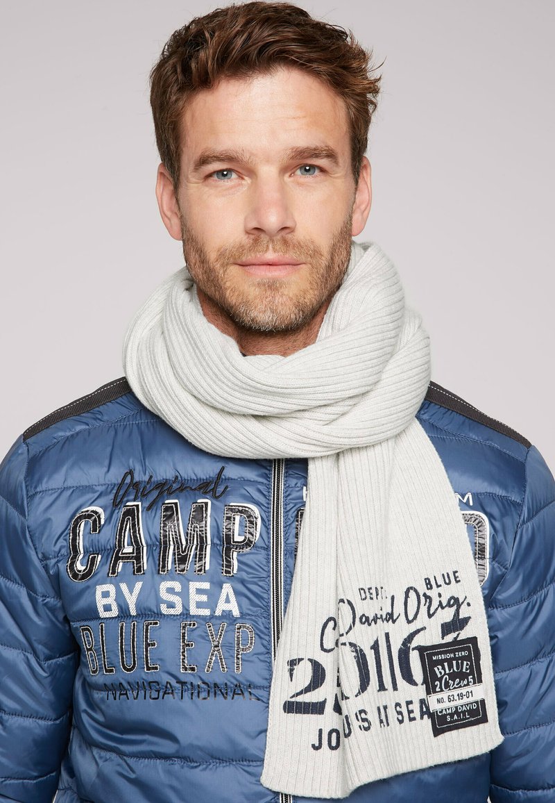 Camp David LABEL PRINT Schal ivory melange/weiß Zalando.de