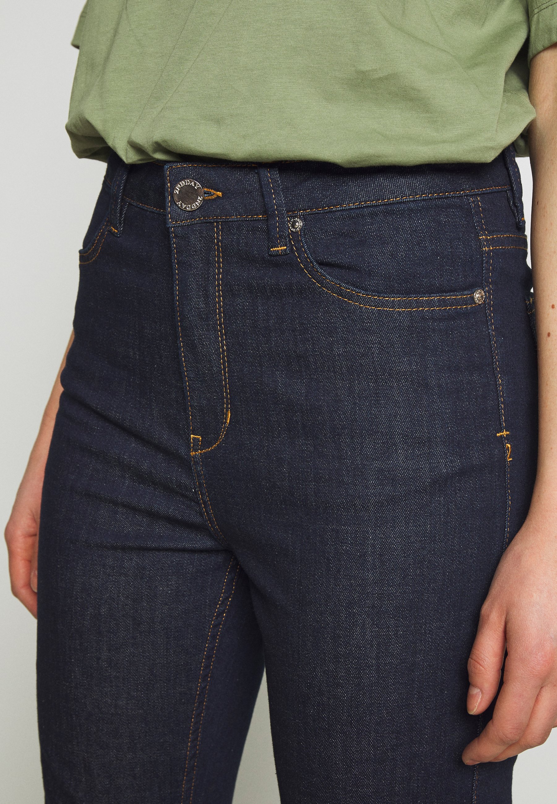 2nd Day FIONA Jeans bootcut dark blueblå denim Zalando.no 2nd Day FIONA Jeans bootcut dark blueblå denim Zalando.no