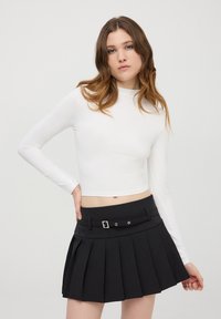 Terranova Shorts - nero