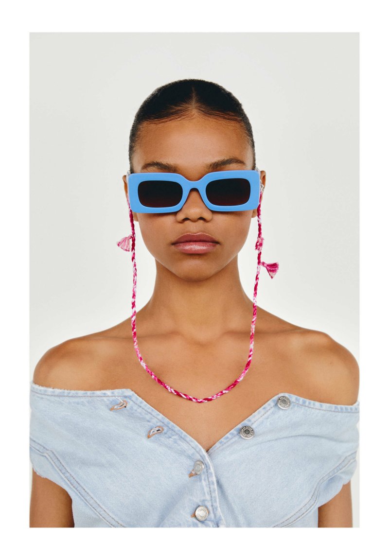 PULL&BEAR MADE OF BRAIDED FABRIC Altri accessori pink/fuxia