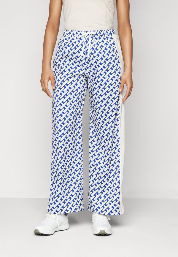 MIRA PANT - Tracksuit bottoms - moonbeam