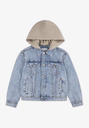 Denimjakke i lyseblå med en beige hætte. Har to brystlommer, sidelommer, metalliske knapper og standard krave. Struktureret stof.