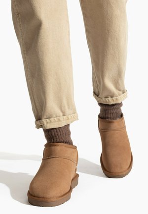 Gooce WIN - Snowboots  - chestnut