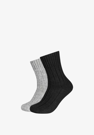 Zwei Paare von gerippten Socken: ein paar in reinem Schwarz, das andere in Hellgrau mit einem subtilen Muster. In mittellanger Wadenhöhe, aus strukturiertem Stoff gefertigt.