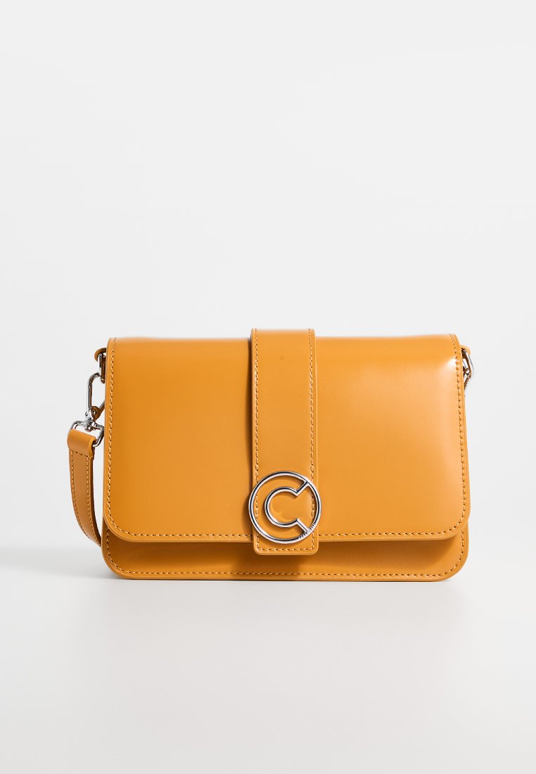 Geantă crossbody