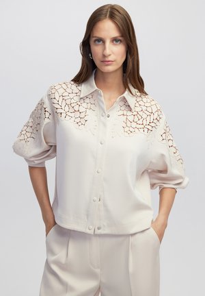 WITH EMBROIDERED APPLIQUÉ - Lichte jas - cream