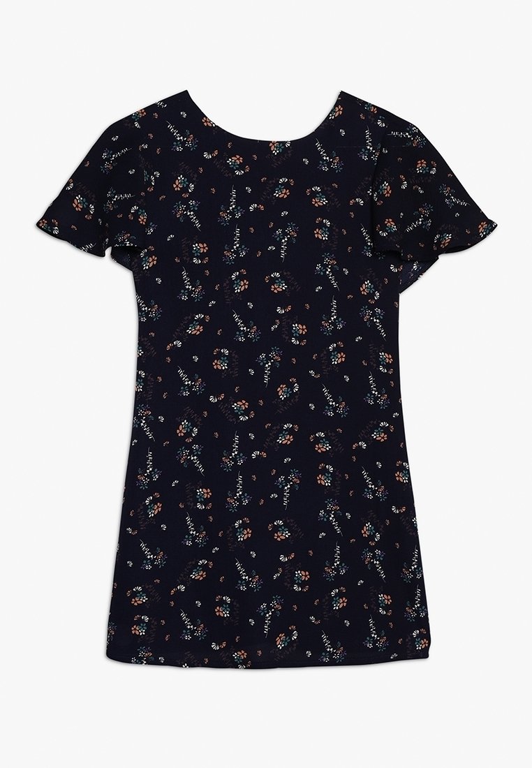 Robe à manches courtes bleu marine avec un imprimé floral petit et dispersé en tons orange doux, blanc et bleu clair, col rond.
