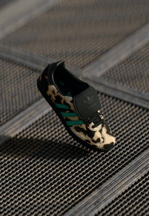 adidas Originals SAMBA LT  - Baskets basses - core black/lucid blue/gold metallic