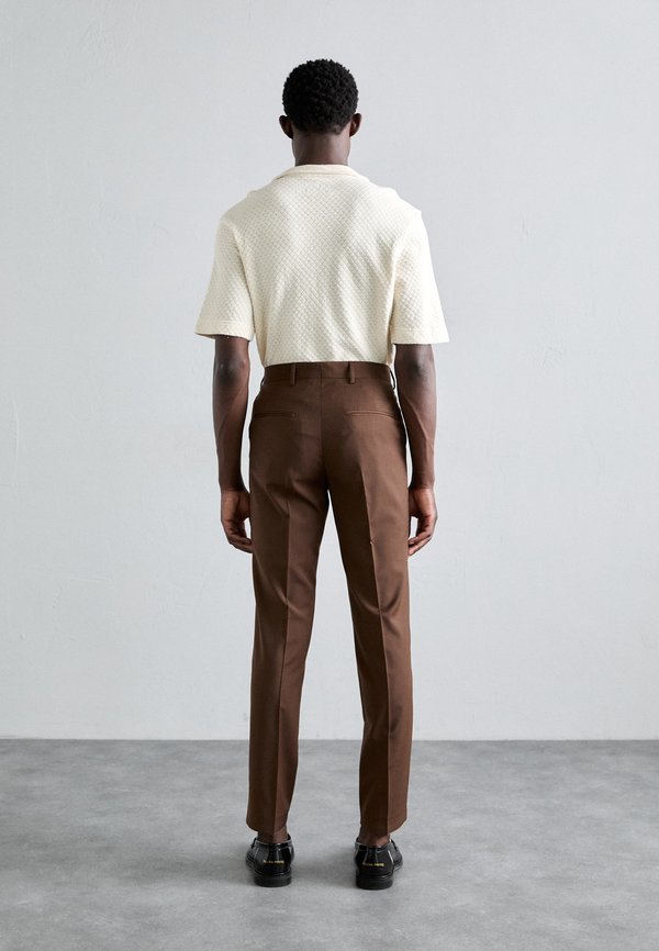 TENUTA - Trousers - walnut4