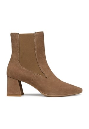 Ankle boots - brown