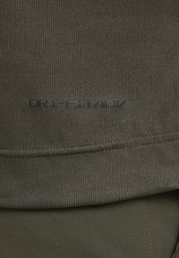 Neizbrano, cargo khaki jade horizon black